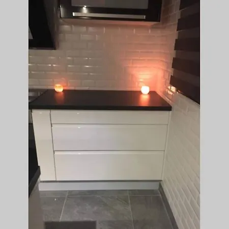 Apartment Lovely Jacuzzi Luxury Design *